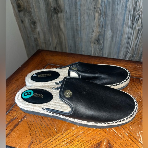 Michael Michael Kors Emilia size 8 black and tan slip on leather espadrille - Picture 2 of 6